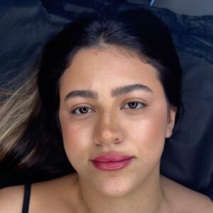 הרמת ריסים טבעית